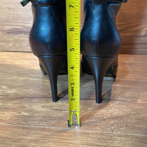 N.Y.L.A knee high leather heeled boots size 8.5 M - Picture 3 of 13